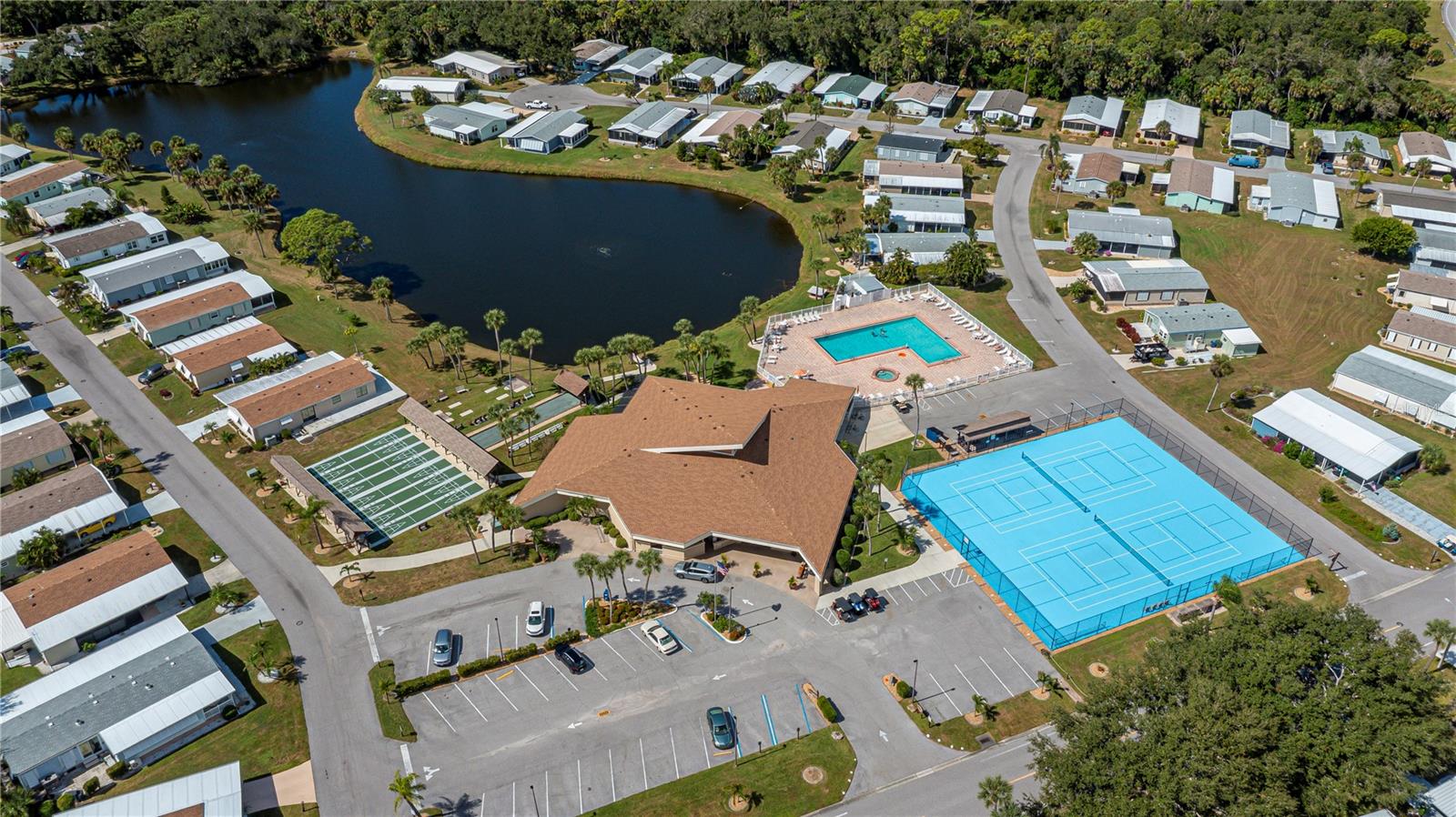 TANGERINE WOODS - Residential