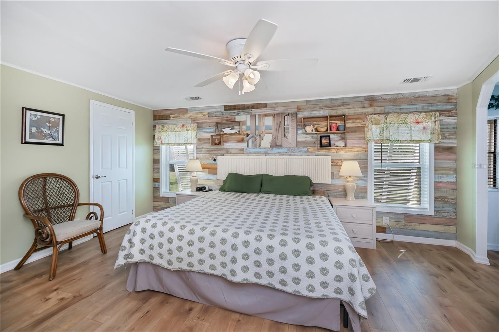 TANGERINE WOODS - Residential