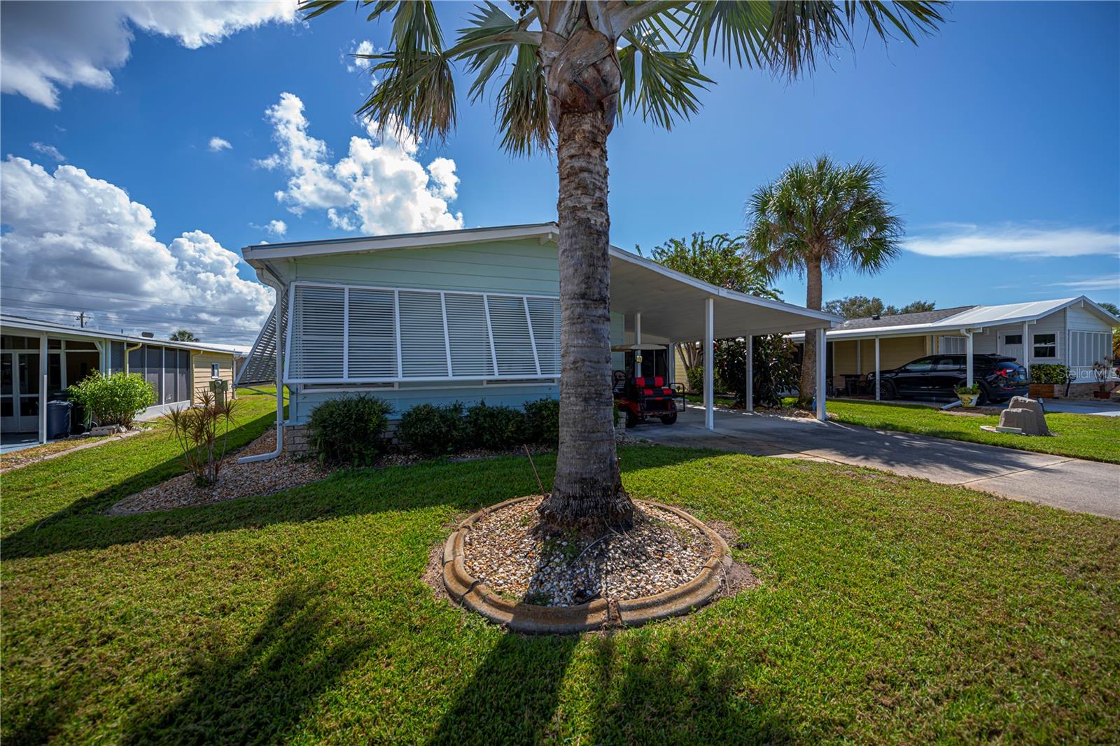 TANGERINE WOODS - Residential