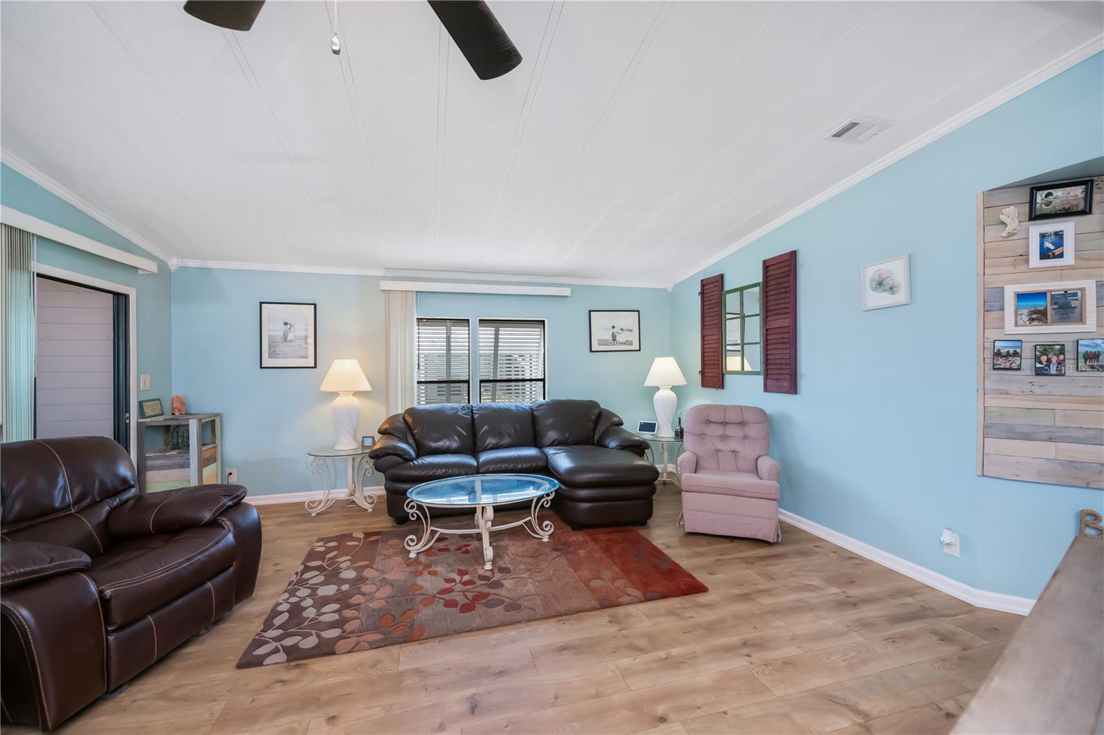 TANGERINE WOODS - Residential