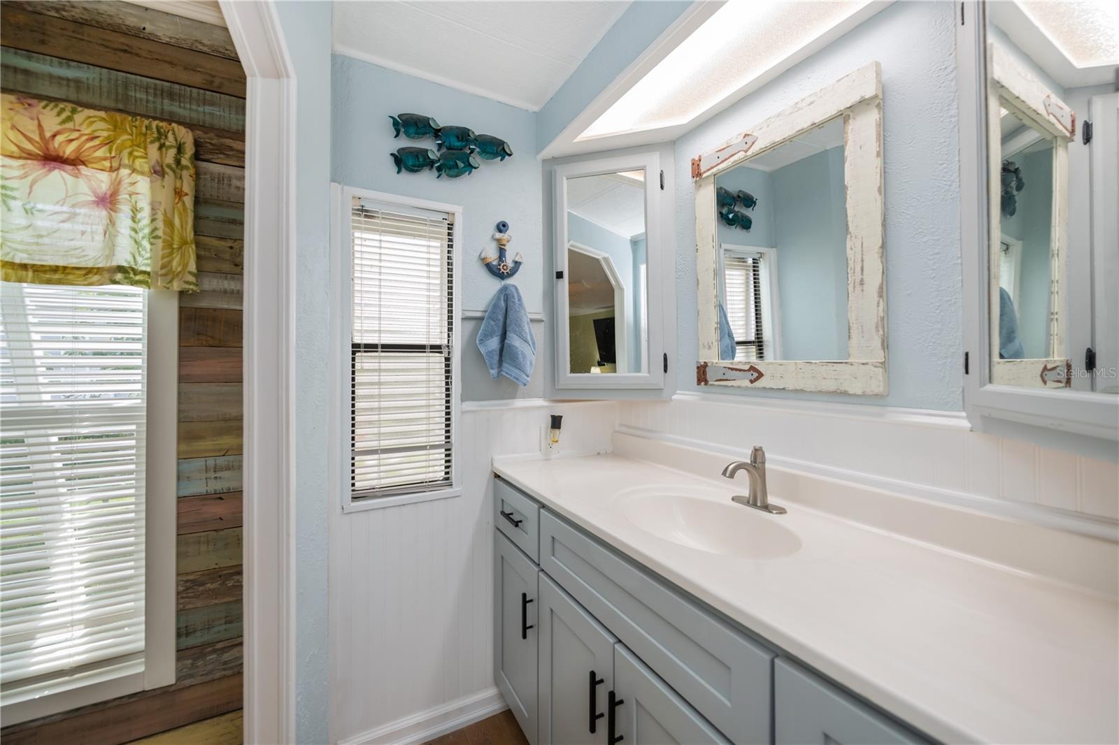 TANGERINE WOODS - Residential