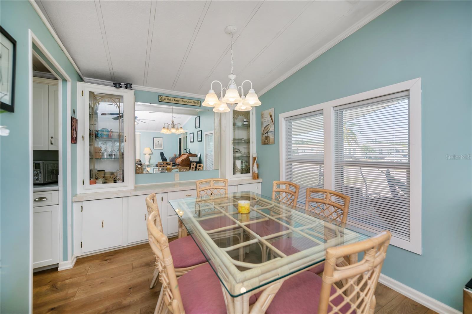 TANGERINE WOODS - Residential