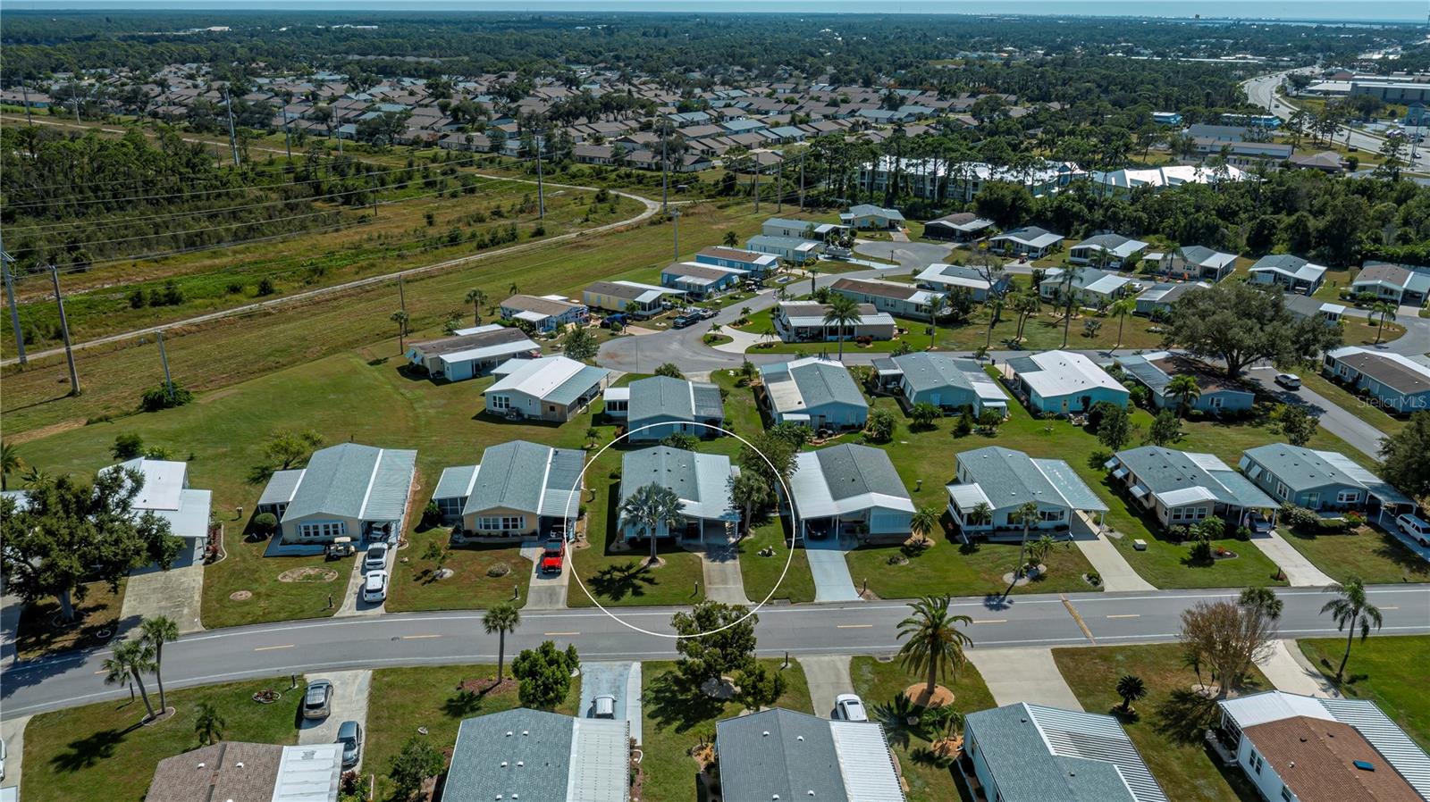 TANGERINE WOODS - Residential