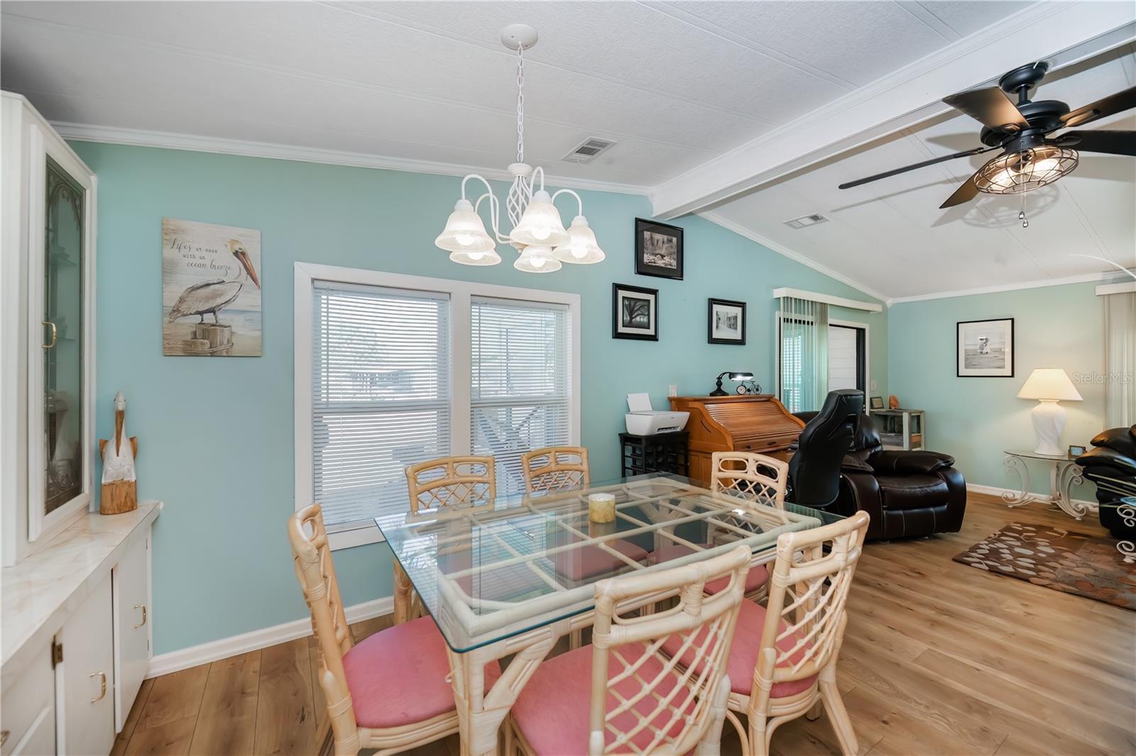 TANGERINE WOODS - Residential