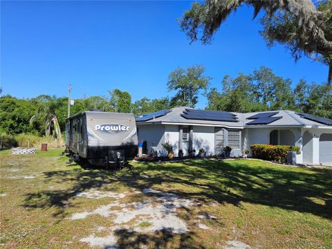 A home in PUNTA GORDA