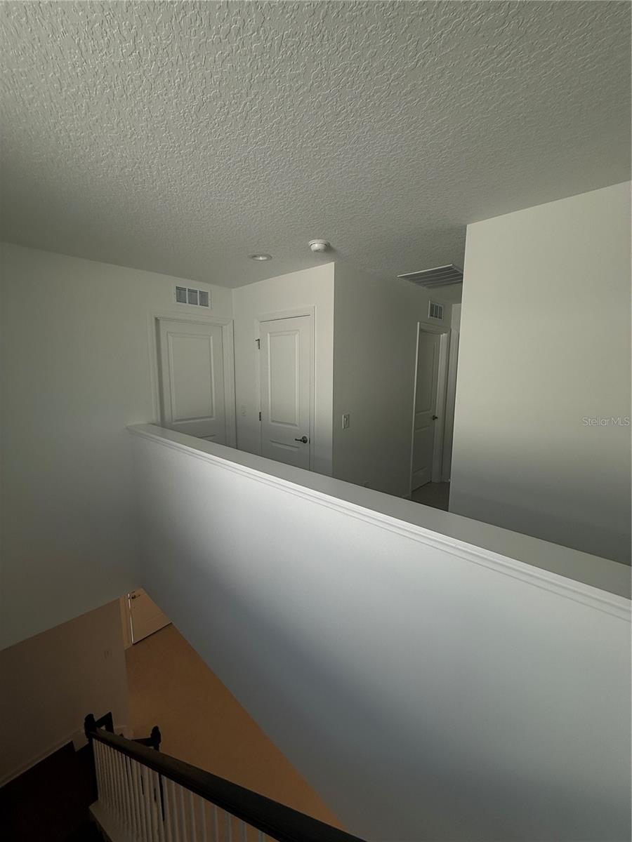 OAKS/KELLY PK PH 3A - Residential Lease