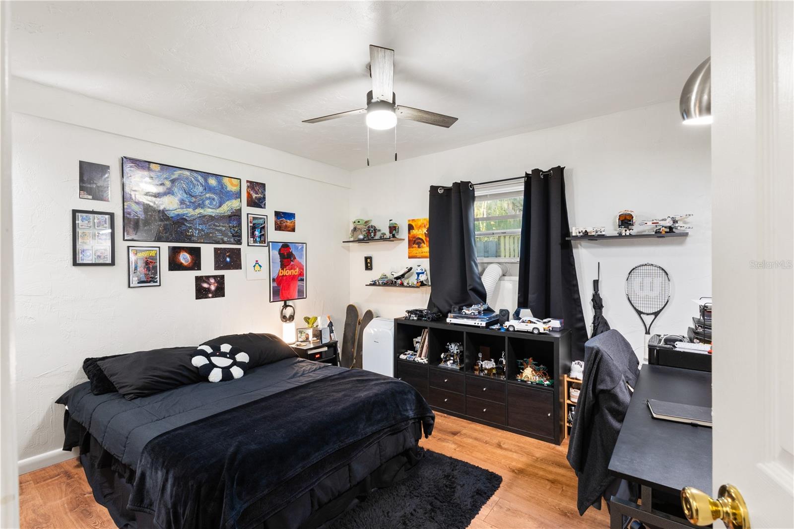 PALM TERRACE SHANNON & HOWARD REPL - Residential