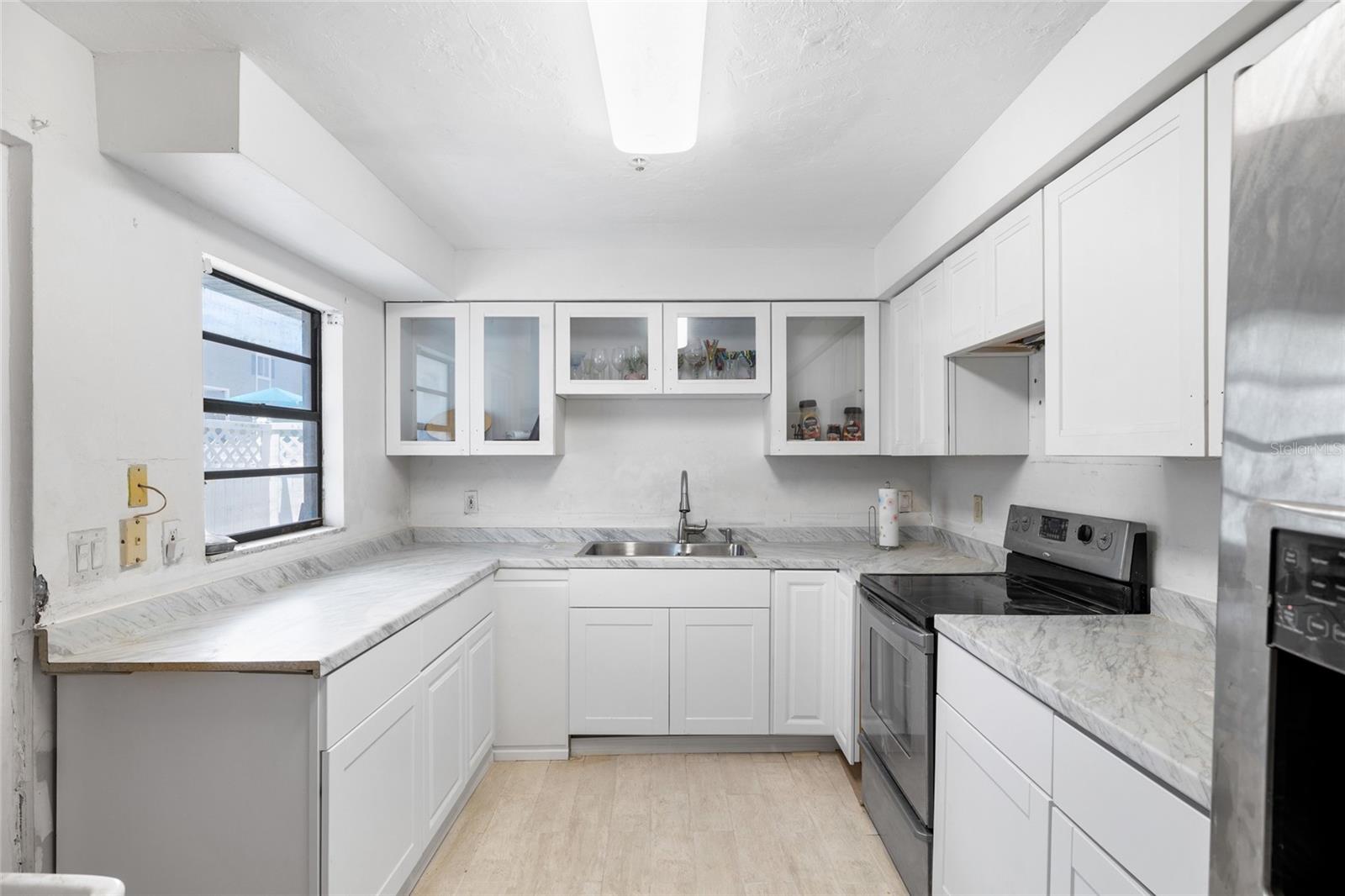 HEATHERWOOD PLACE - Business Opportunity