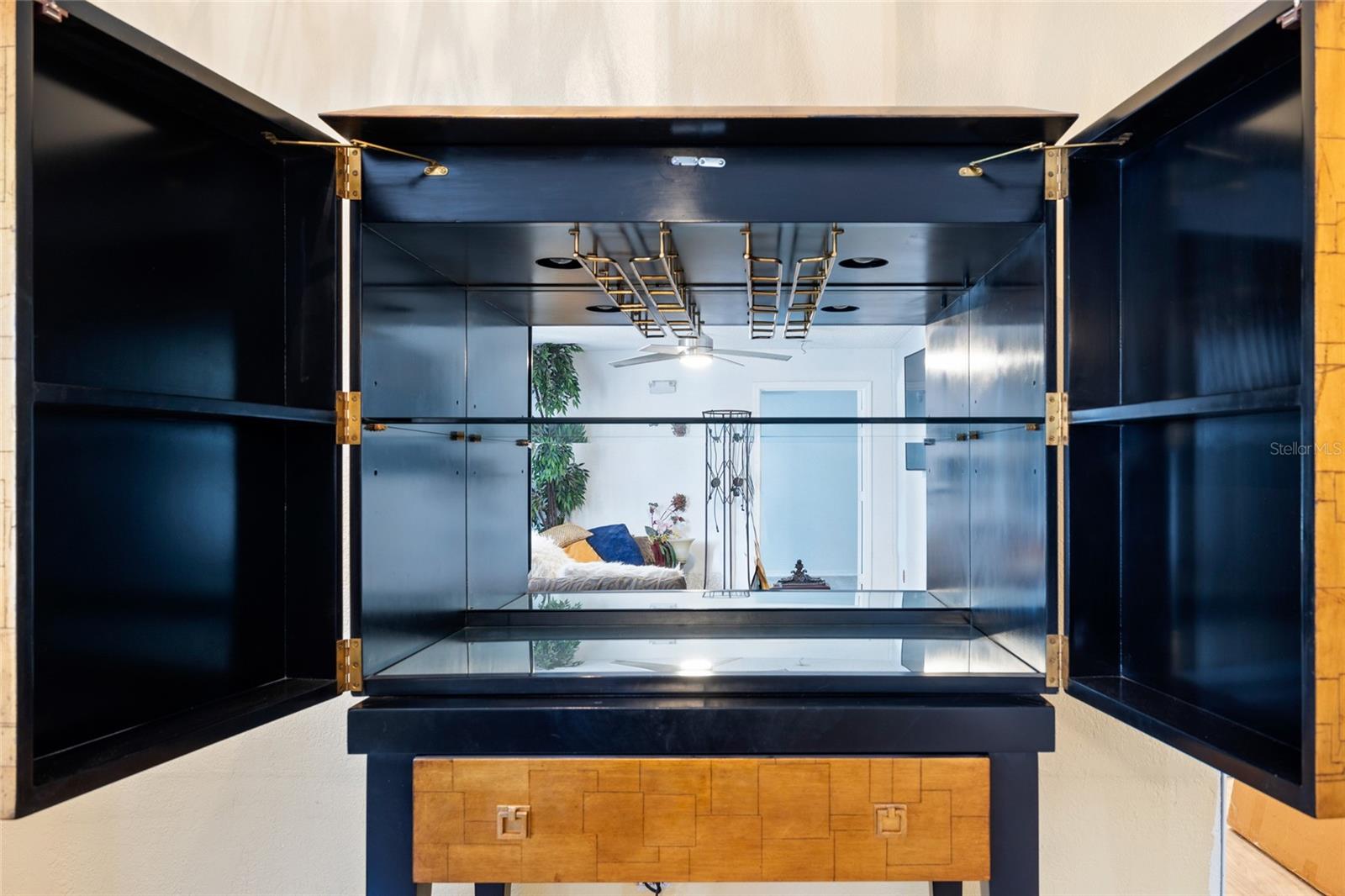 HEATHERWOOD PLACE - Business Opportunity