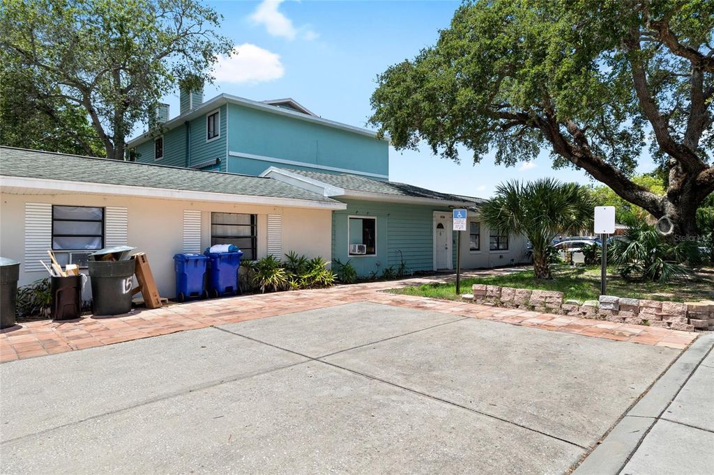 Photo of 639 Michigan Boulevard #1500, Dunedin, FL 34698 (MLS # TB8415473)