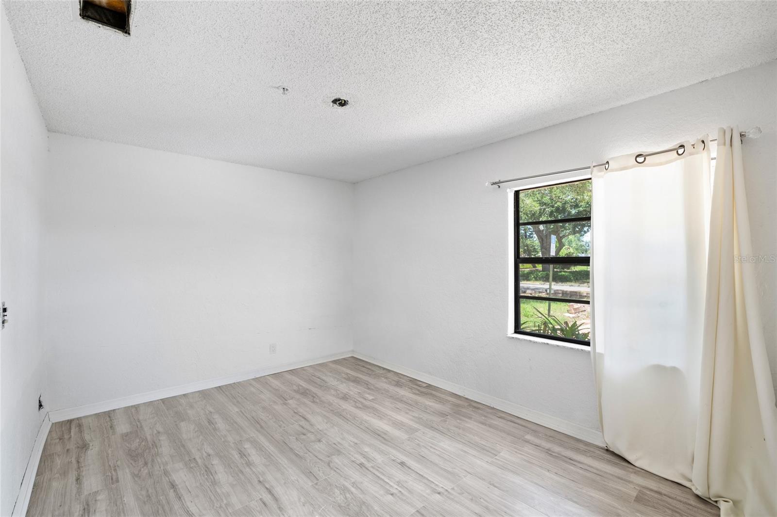 HEATHERWOOD PLACE - Business Opportunity