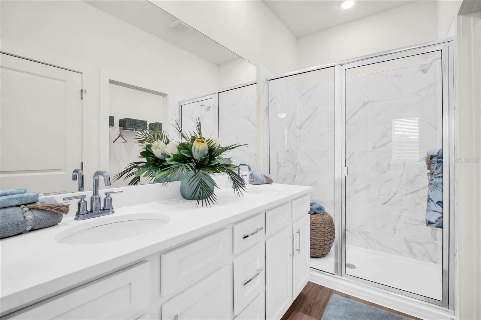 ARBOR MEADOWS - Residential