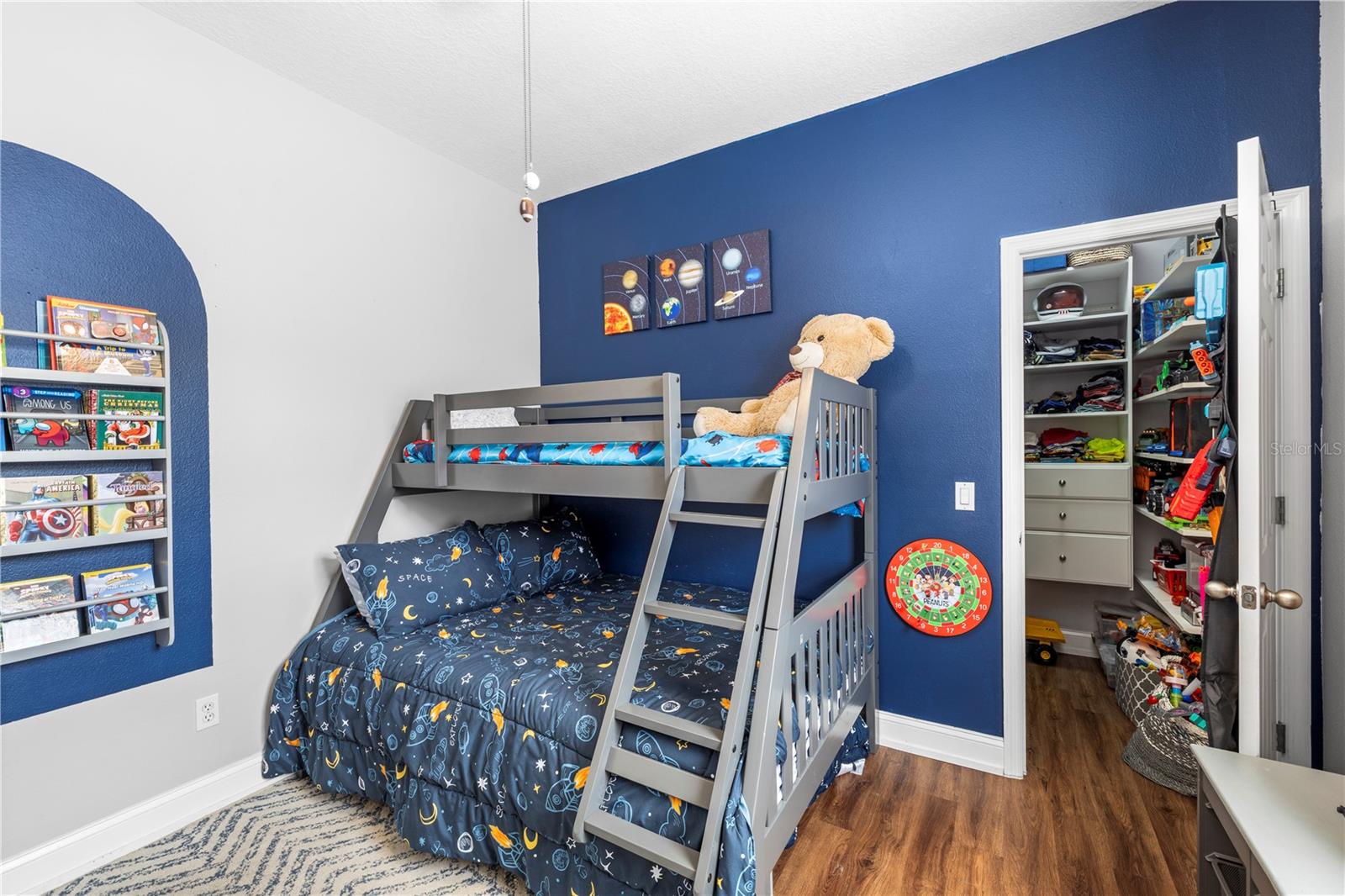 MILL CREEK PH VI - Residential