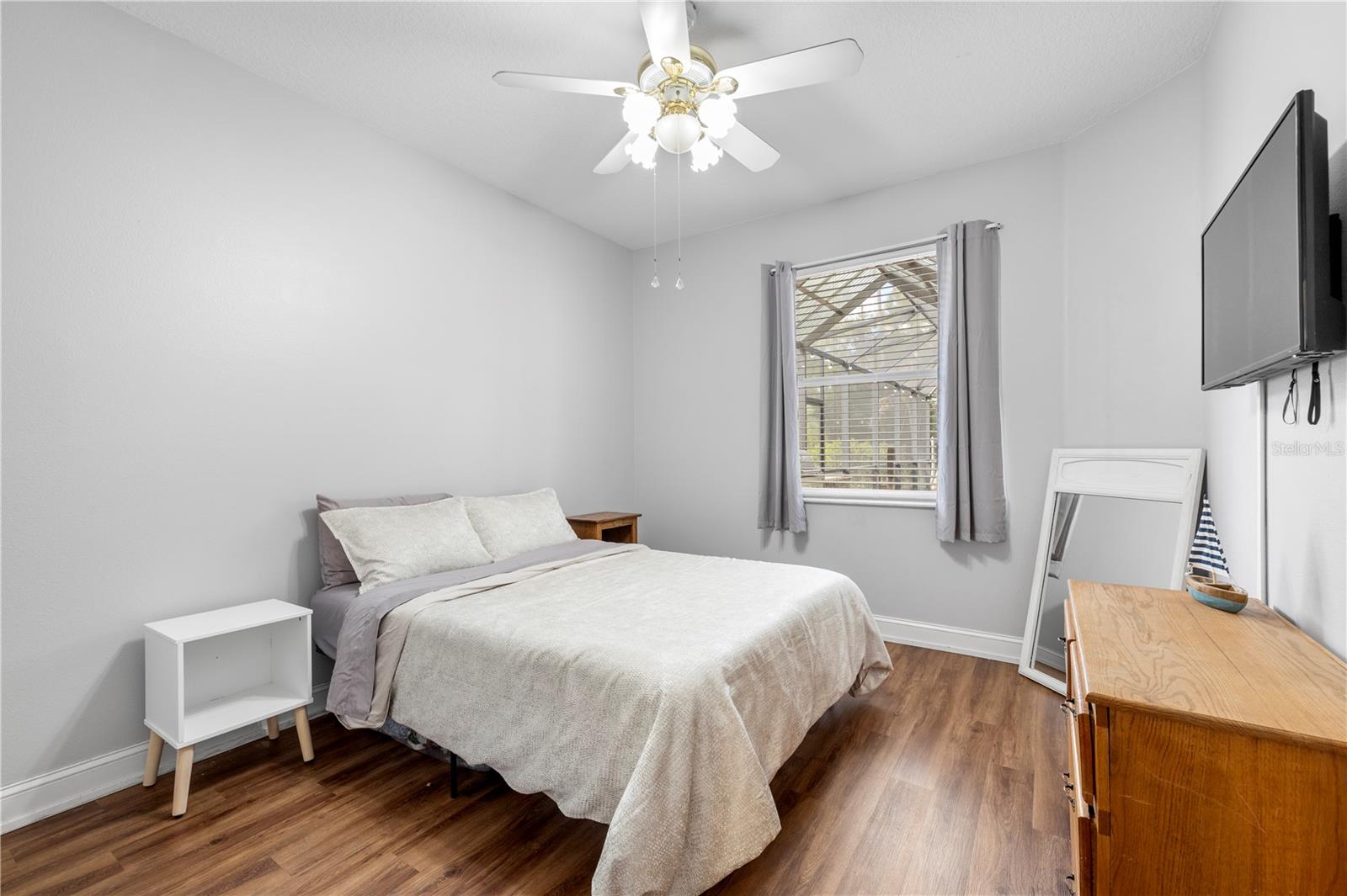 MILL CREEK PH VI - Residential