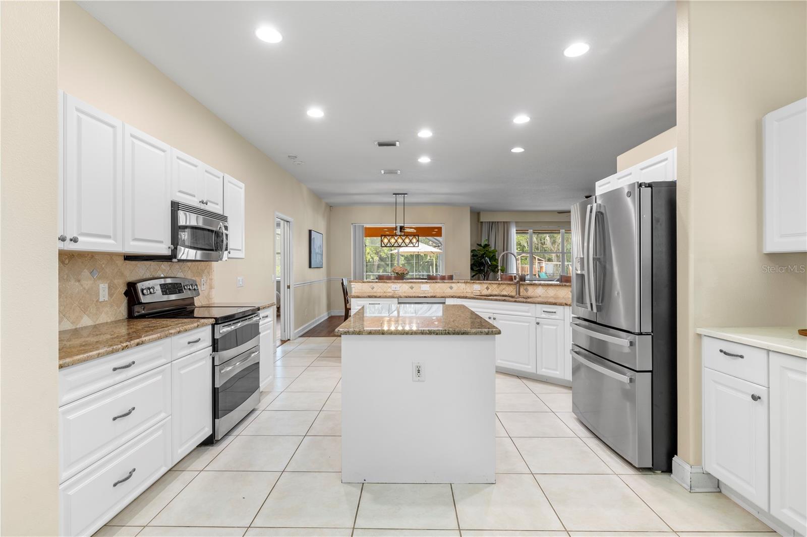 MILL CREEK PH VI - Residential