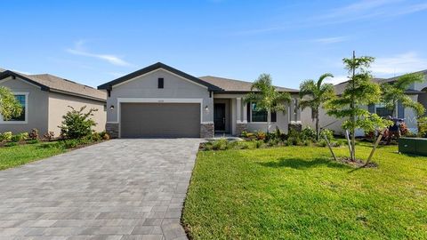2009 GARDENIA AVENUE PORT CHARLOTTE FL 33953