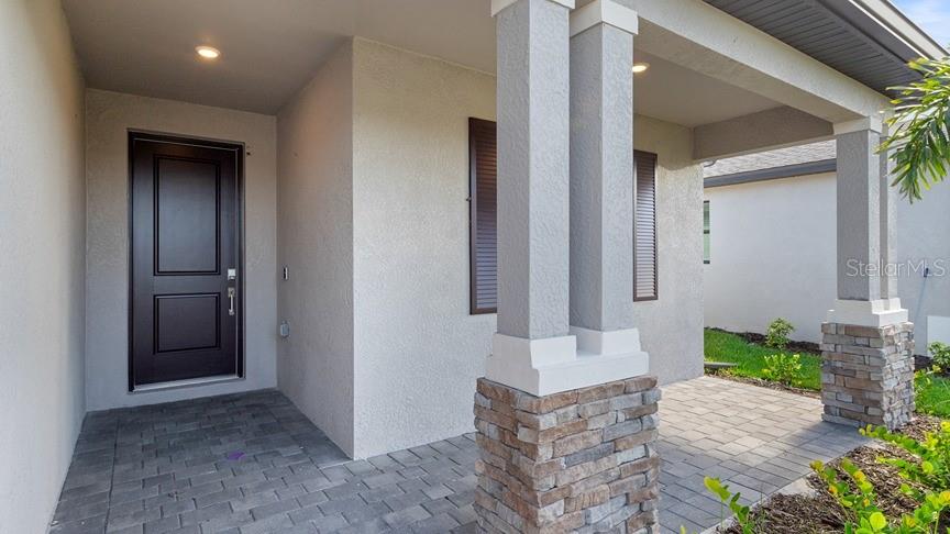 2009 GARDENIA AVENUE