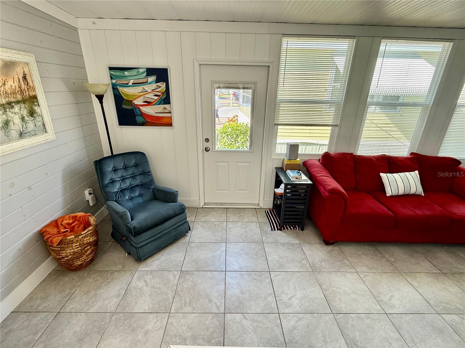 HOLIDAY TRAVEL PARK ENGLEWOOD - Residential