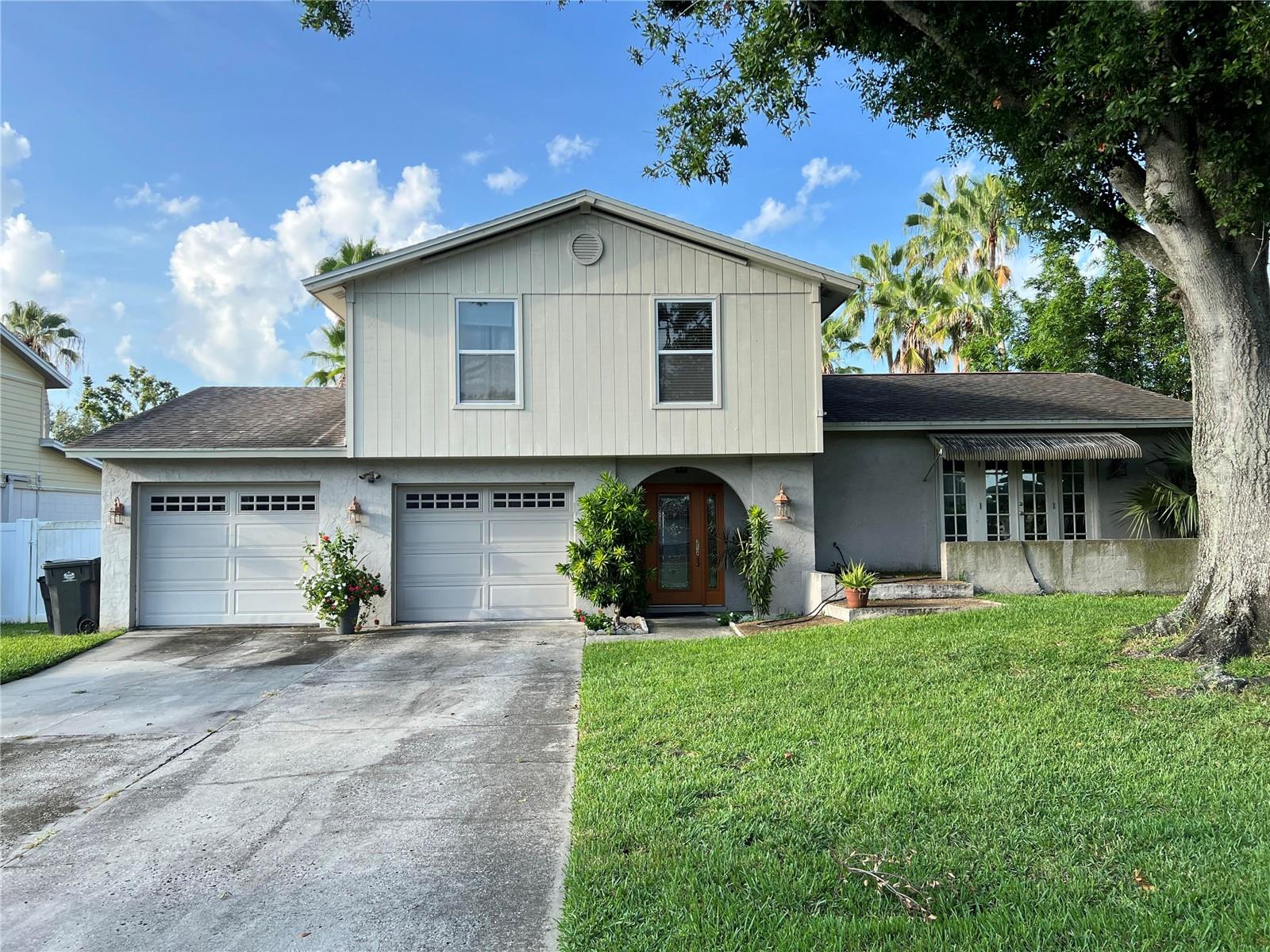 Welcome to this charming home located in the desirable Twelve Oaks neighborhood. This property boasts three spacious bedrooms, 2.5 bathrooms, and a well-appointed kitchen with appliances. Enjoy the open living area with abundant natural light and a cozy atmosphere. Cool down in the inground pool during hot summer months. Two car garage. Conveniently situated near shopping, dining, and entertainment options, this home is a must-see for anyone looking to settle in the Tampa area.