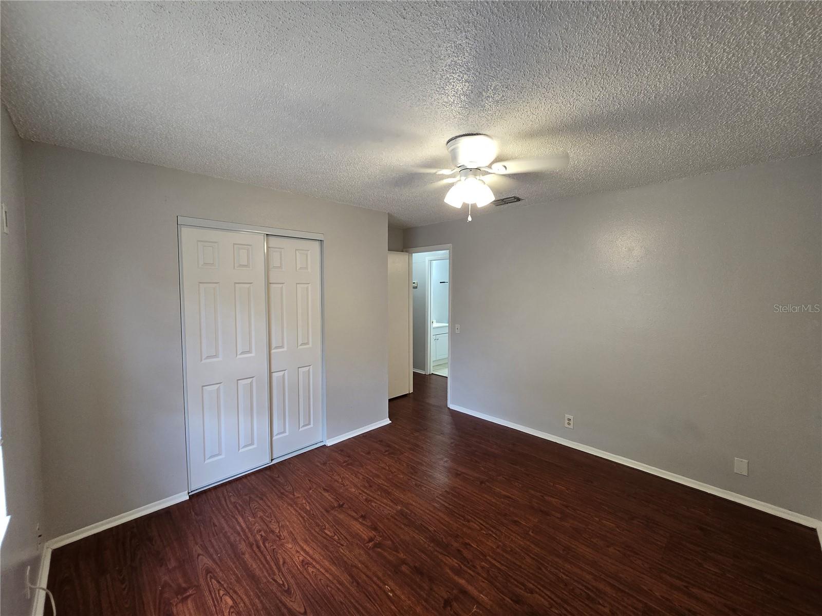 LAKE FOX SHORES - Residential Lease