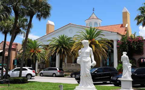 A home in SARASOTA