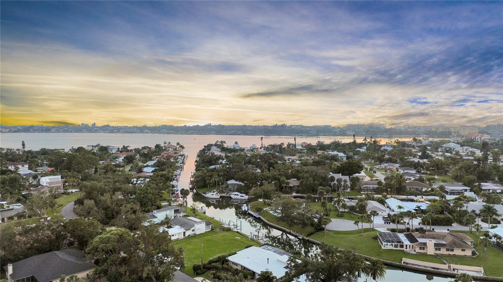 BAY VIEW ACRES - Land