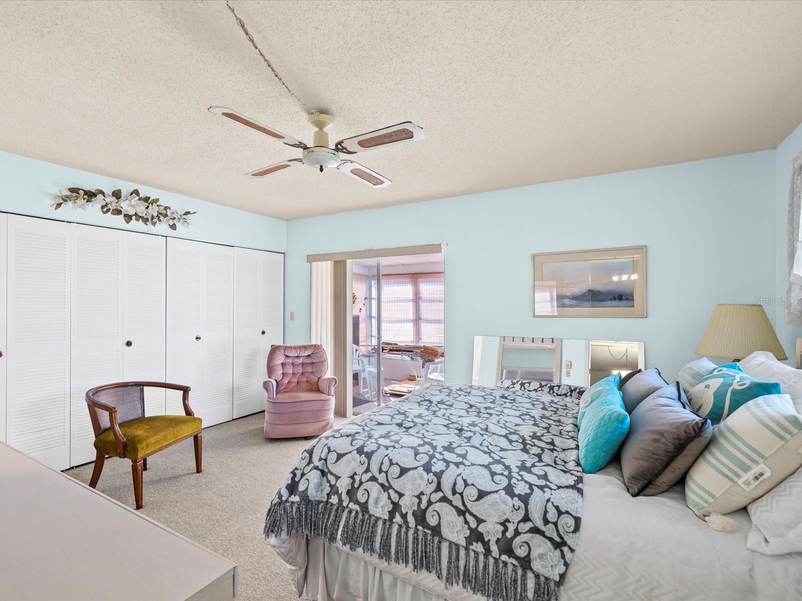 PARADISE POINTE WEST - Residential