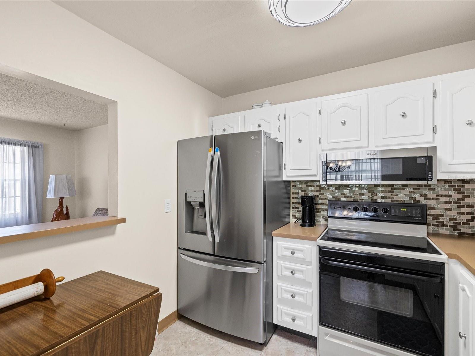 PARADISE POINTE WEST - Residential