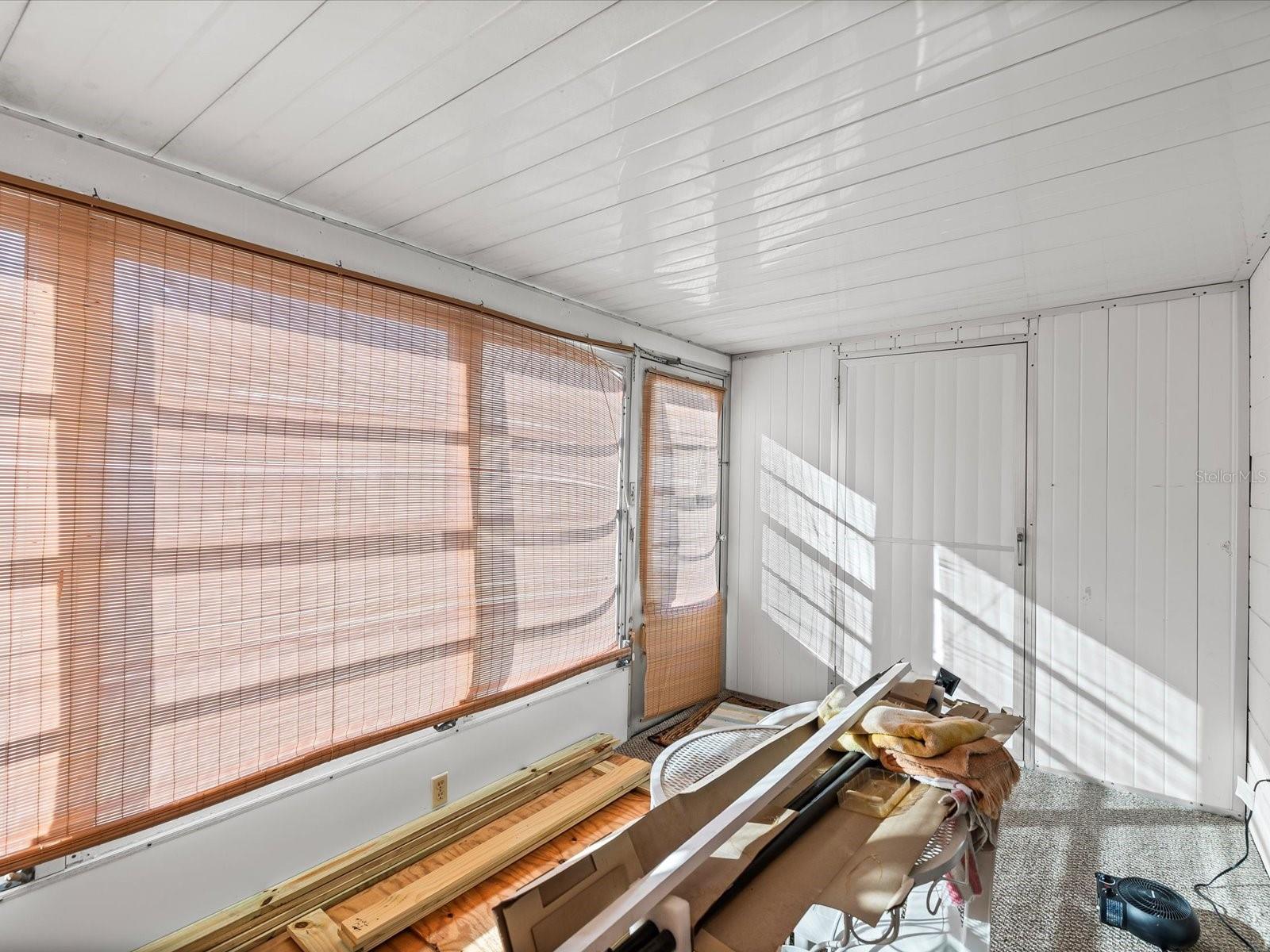 PARADISE POINTE WEST - Residential