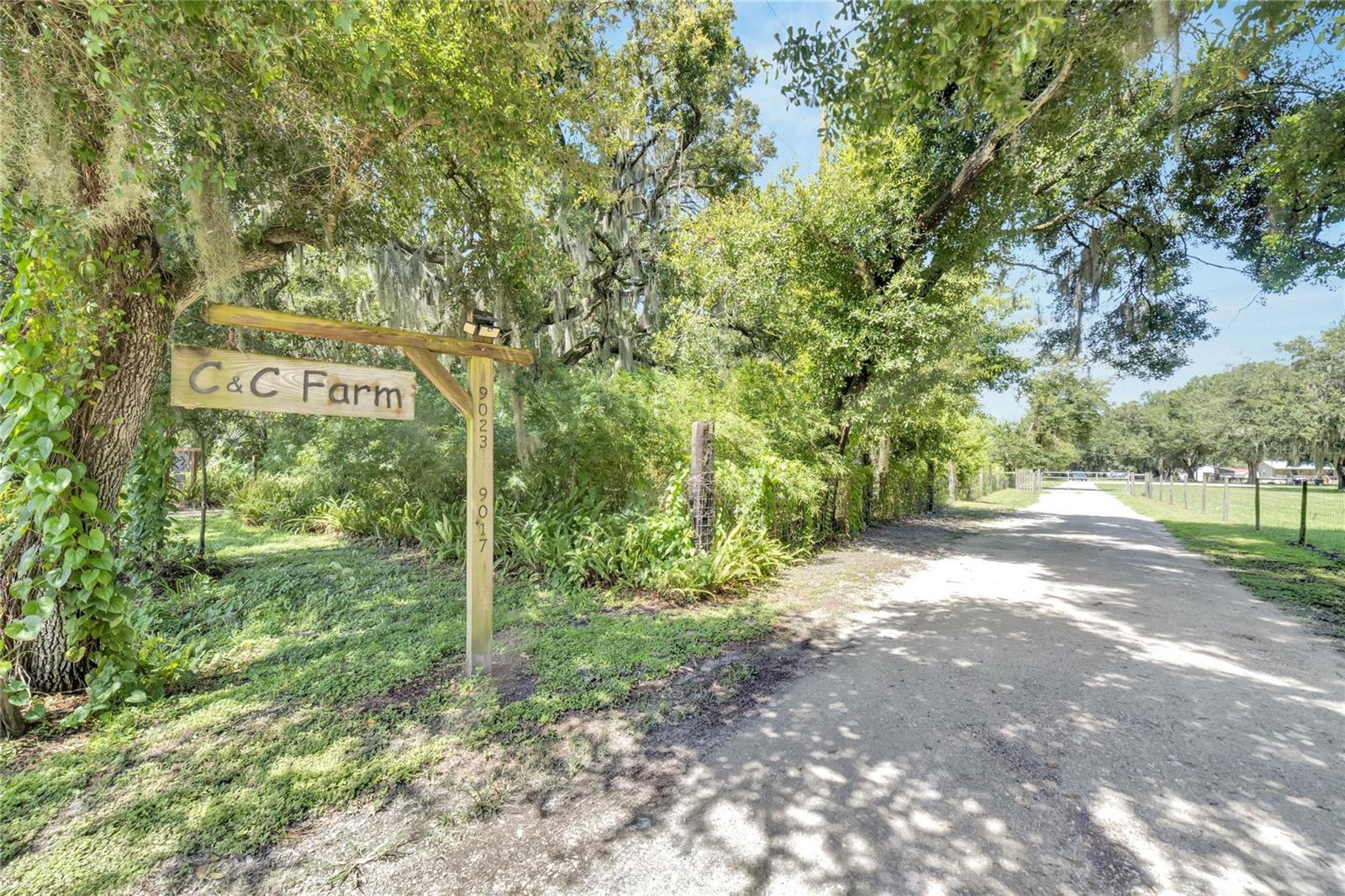 9019 S COUNTY LINE ROAD
