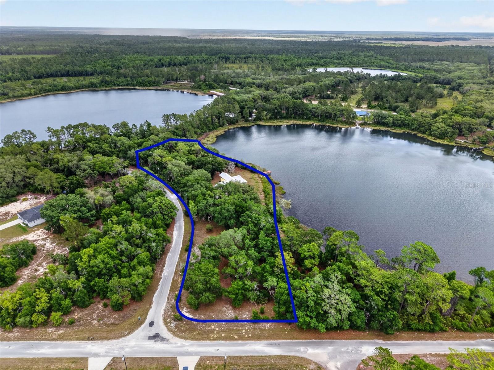 LAKE LEON - Residential