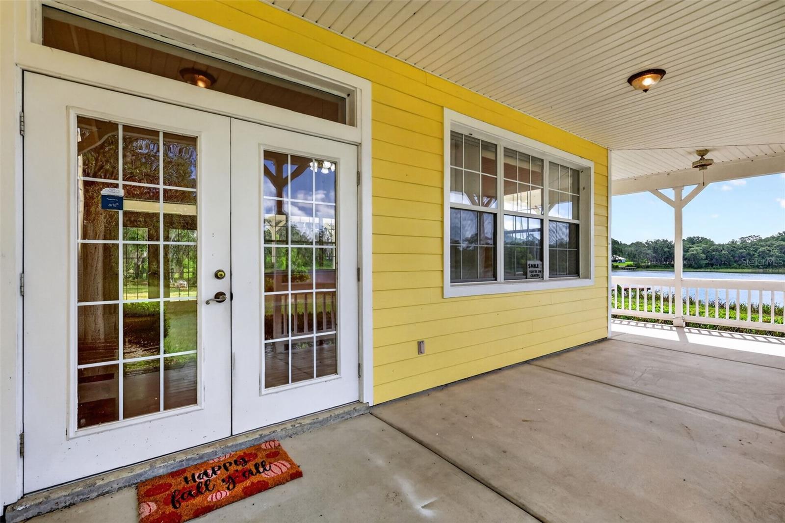 LAKE LEON - Residential