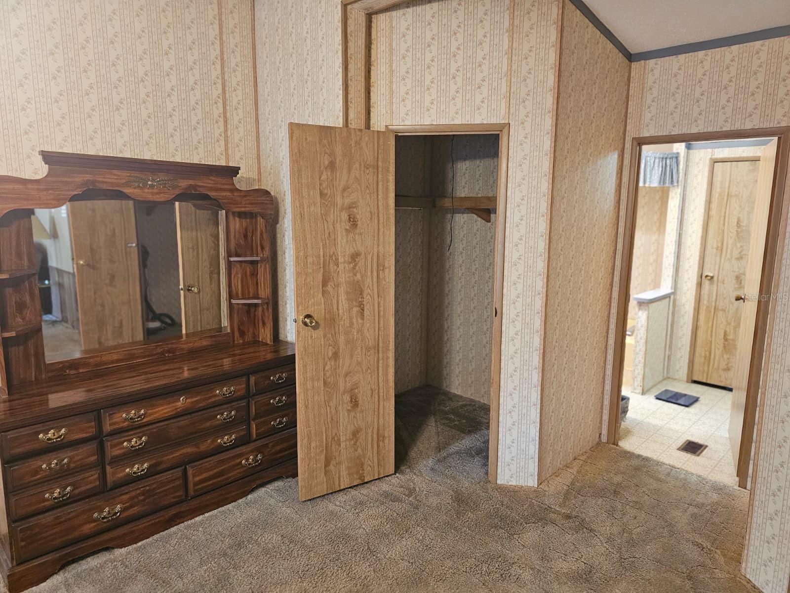 REEVES MAC - Residential