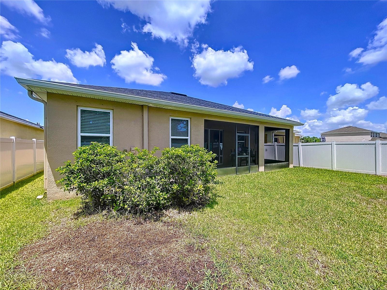 11428 WARREN OAKS PLACE