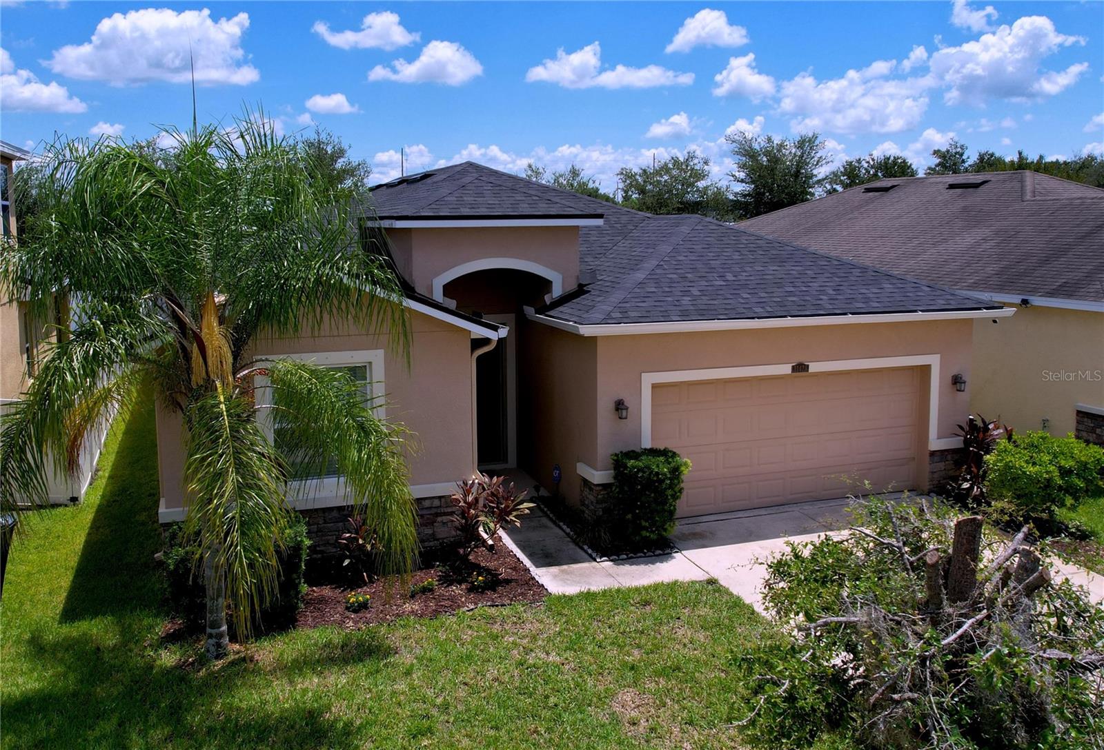 11428 WARREN OAKS PLACE