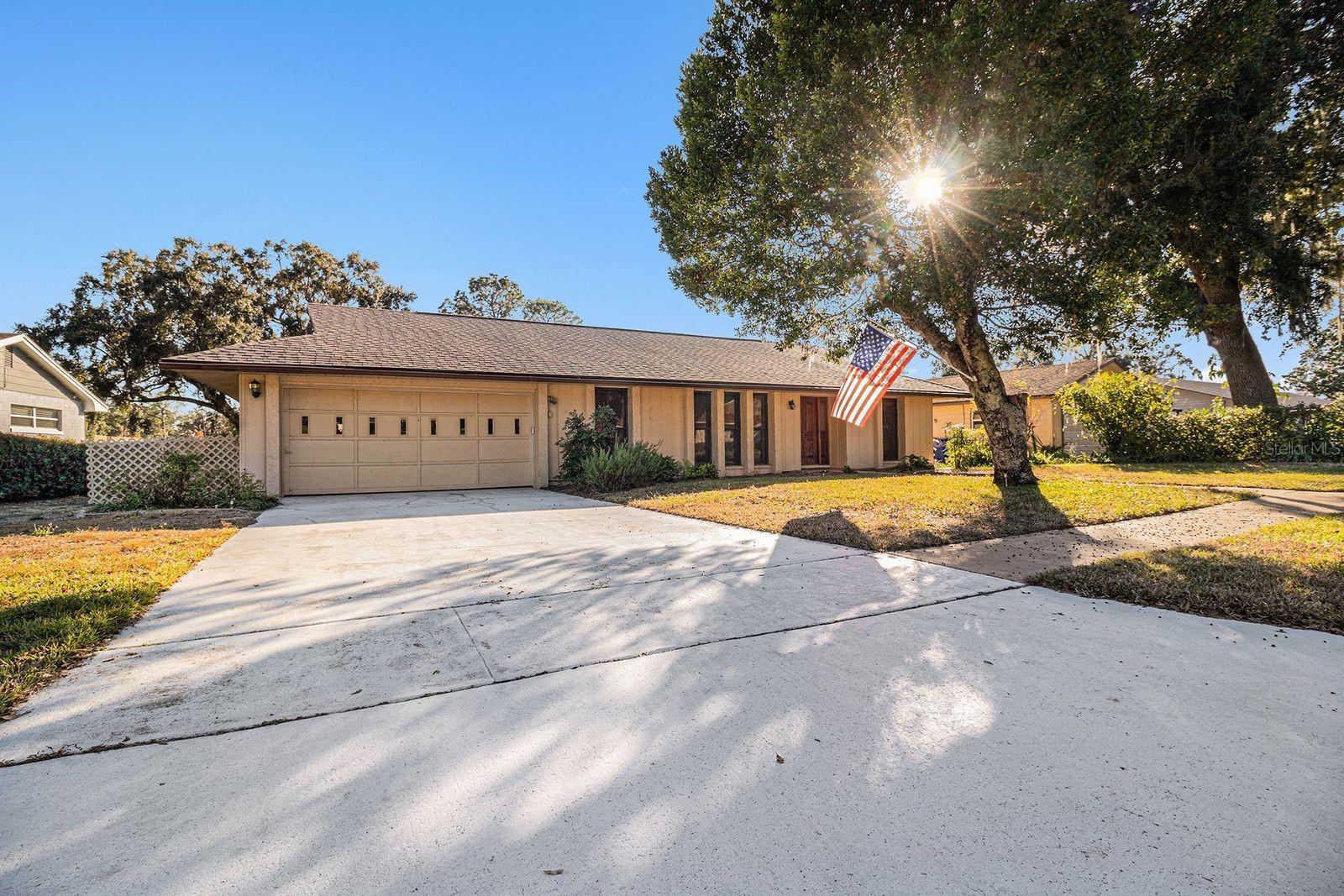 LAKE SHORE GARDENS REP - Residential