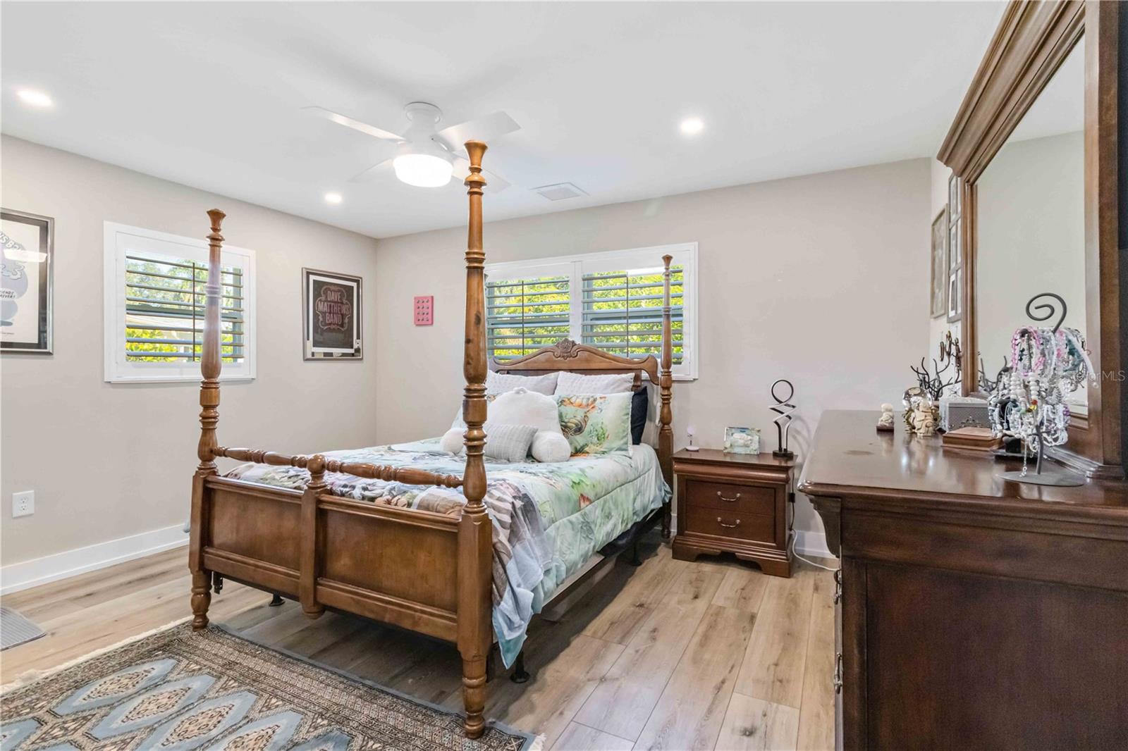 MCGREGOR GARDENS - Residential