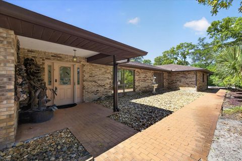 Photo of 7038 San Jose Loop, New Port Richey, FL 34655 (MLS # W7884525)