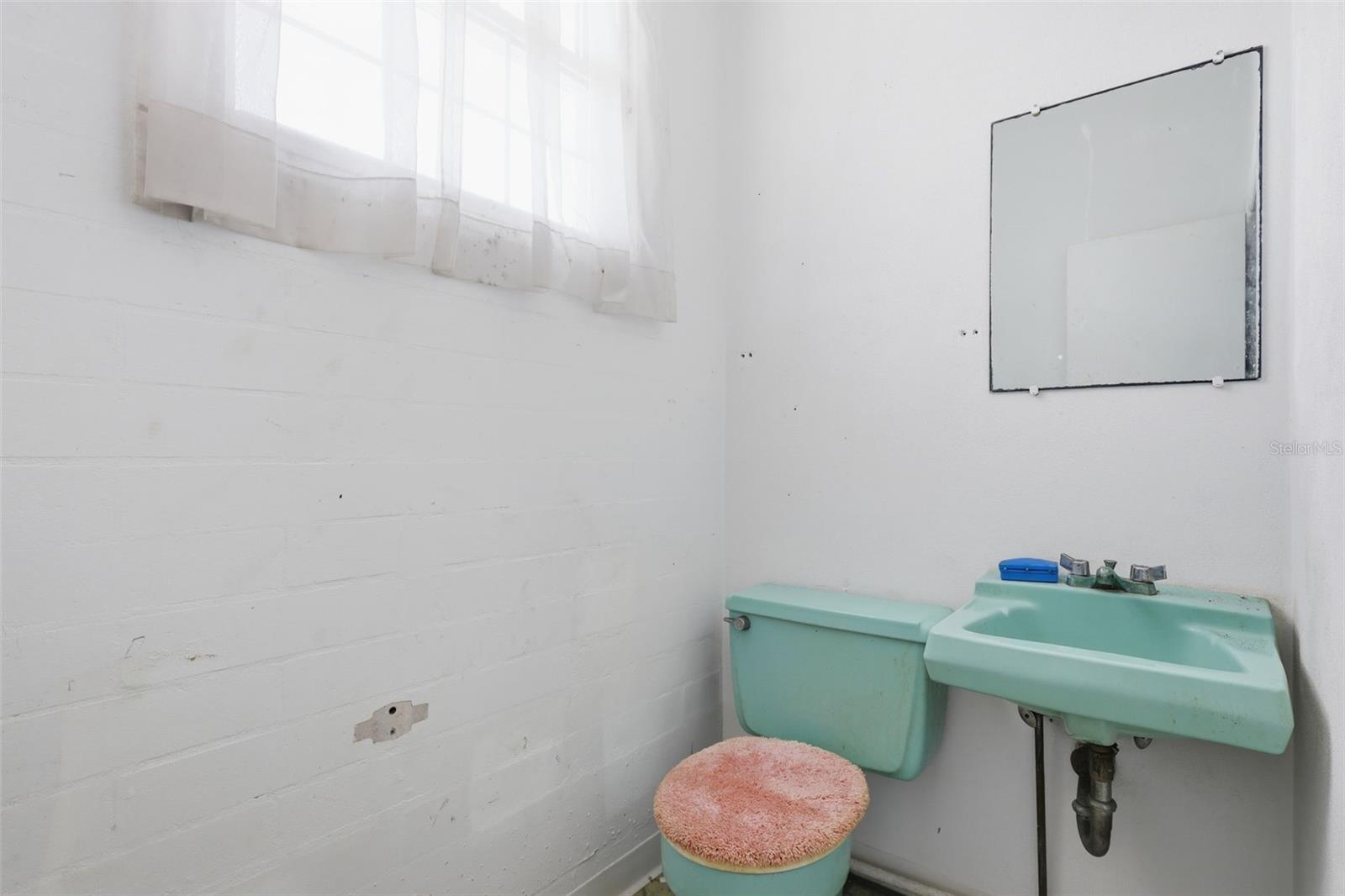 ANN RUSTIN ESTATES - Residential