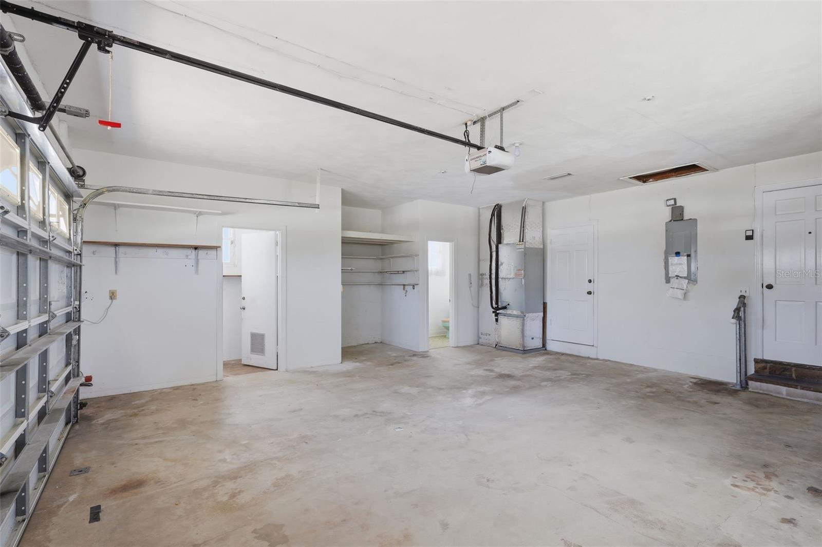 ANN RUSTIN ESTATES - Residential