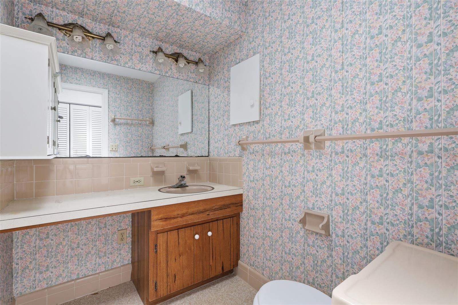 ANN RUSTIN ESTATES - Residential