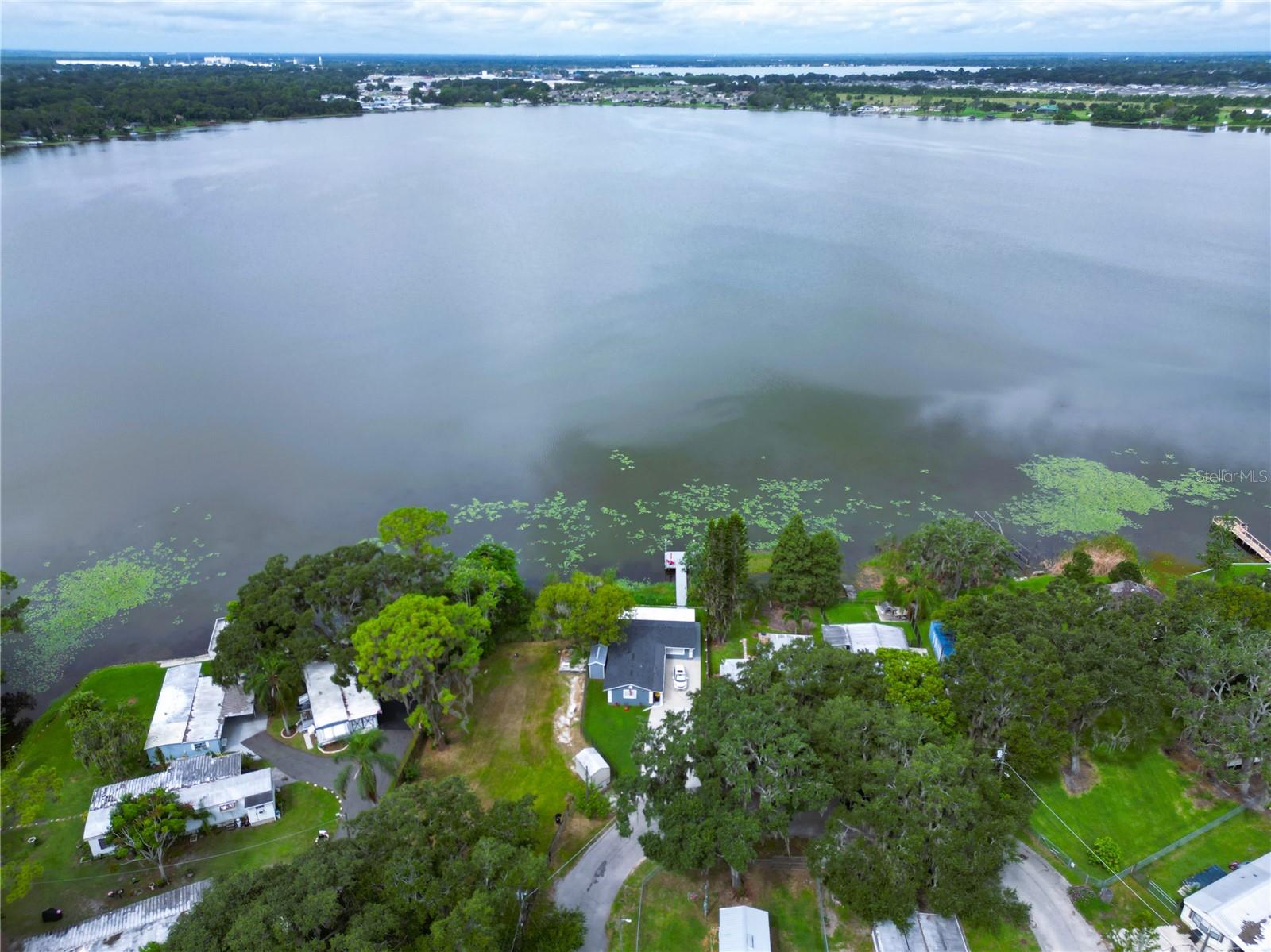 LAKE MARIANA SHORES - Land