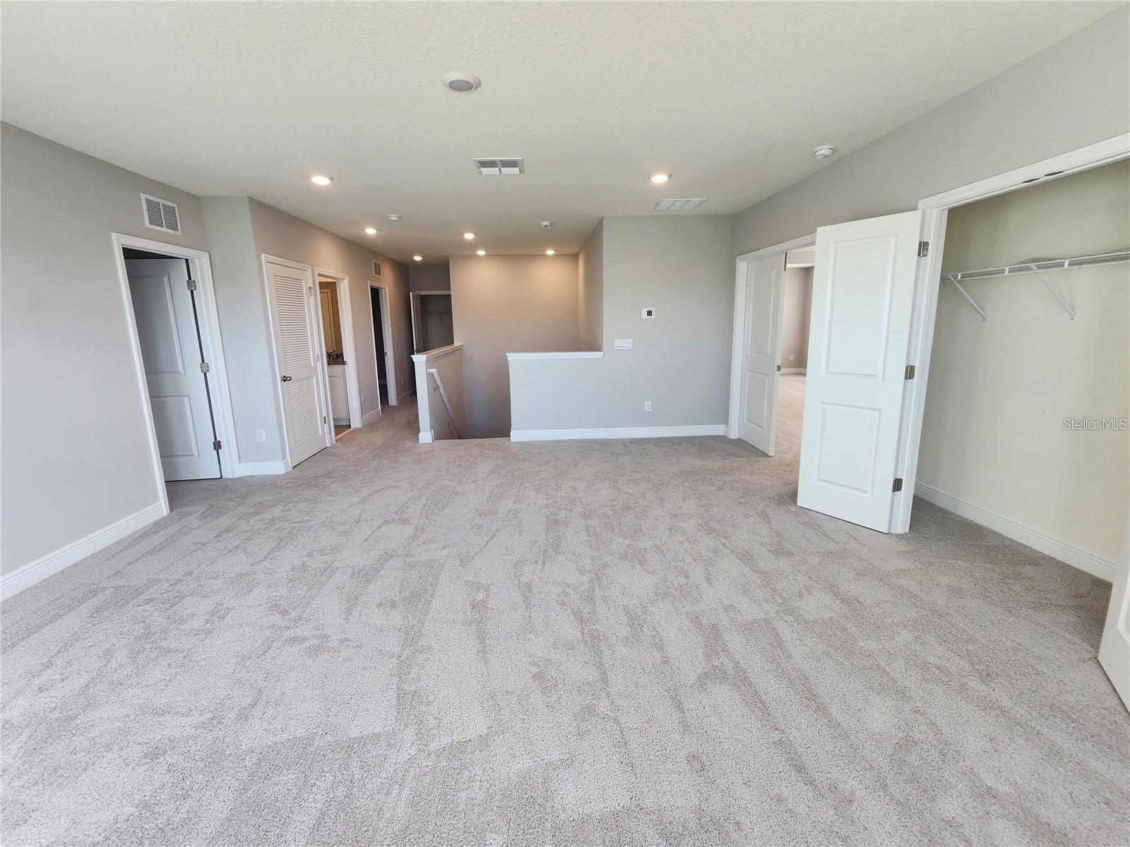 WOODCREEK - Residential
