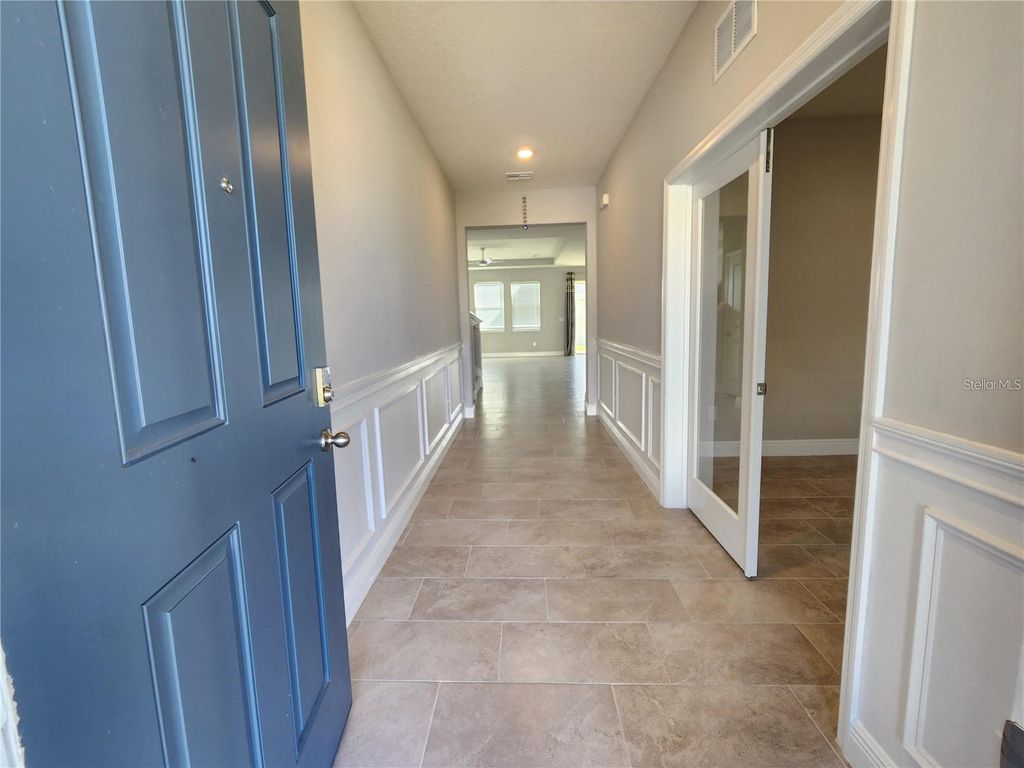 Photo of 2488 Chapel Oak Bend, Wesley Chapel, FL 33543 (MLS # TB8513327)