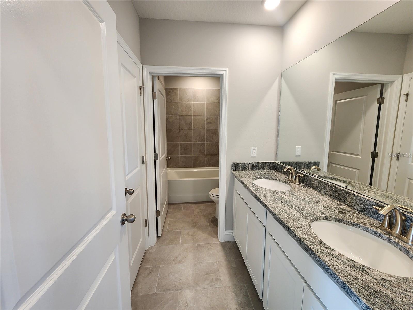 WOODCREEK - Residential
