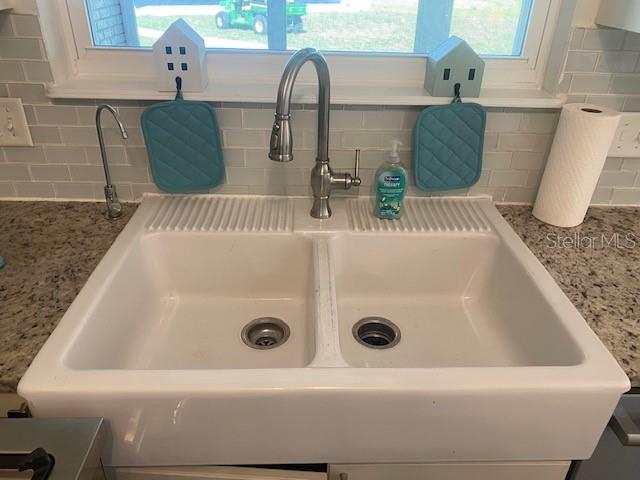 SEMINOLE ESTATES - Residential