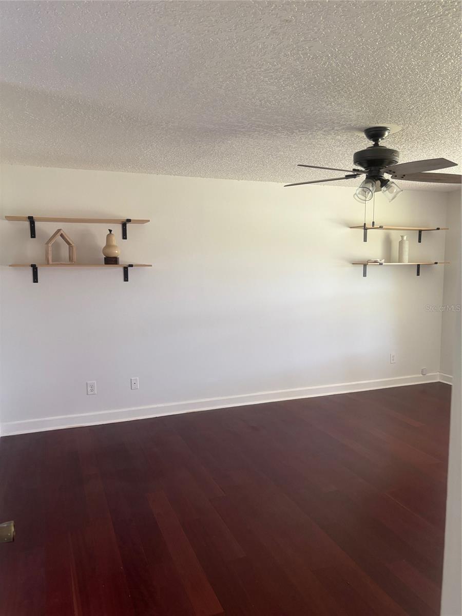 SEMINOLE ESTATES - Residential