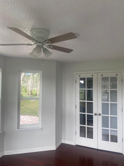 SEMINOLE ESTATES - Residential