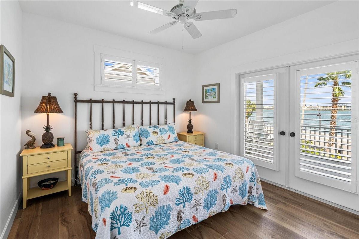 MOREY BEACH - Residential