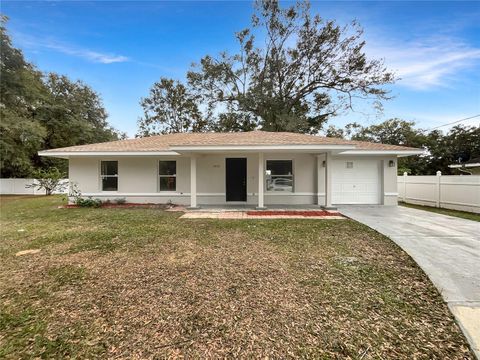 A home in BELLEVIEW